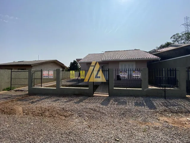 Casa com 2 dormitórios