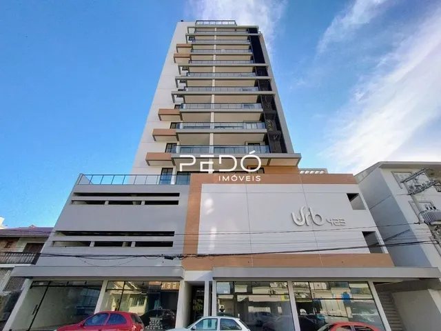Fachada de um prédio residencial moderno em Lajeado, Brasil.