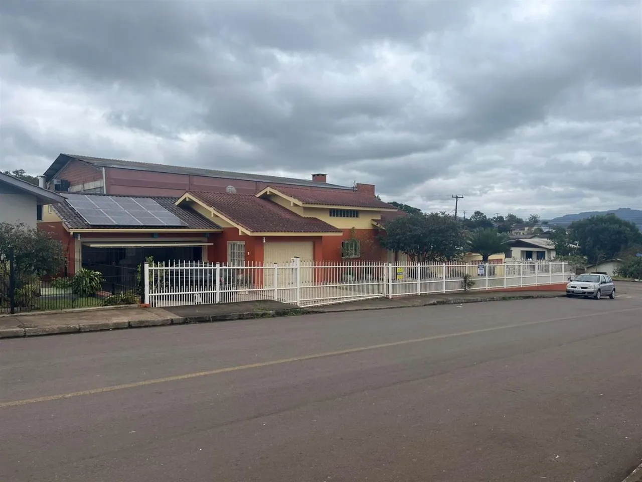 Casa com 3 dormitórios, foto 1