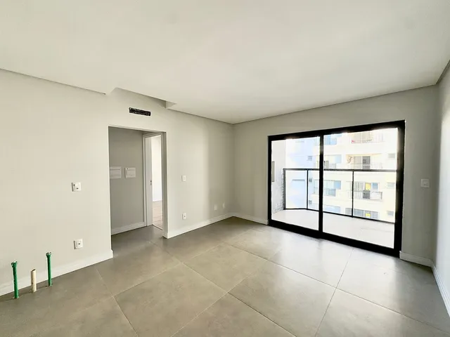 Apartamento com 2 dormitórios