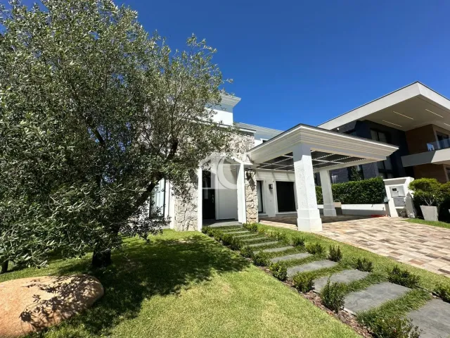 Casa com 4 dormitórios, foto 4