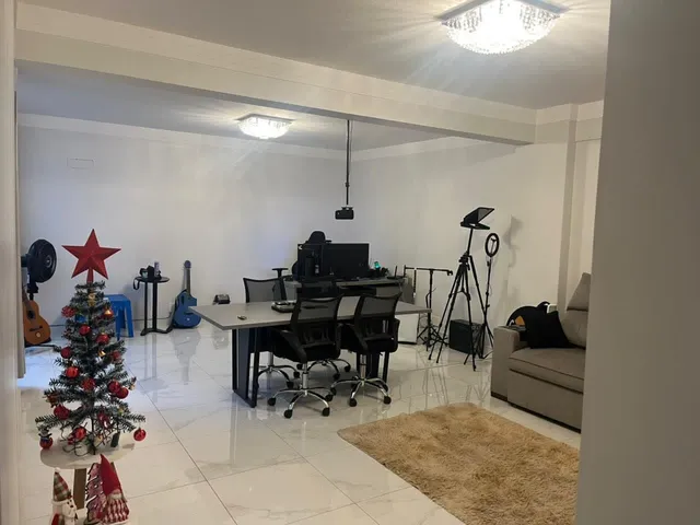 Apartamento com 3 dormitórios, foto 2