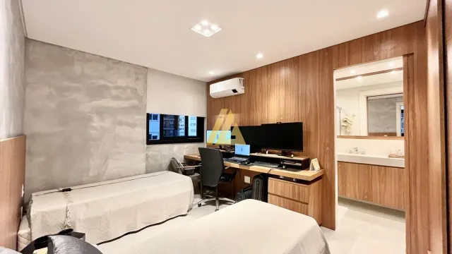 Apartamento com 4 dormitórios, foto 4