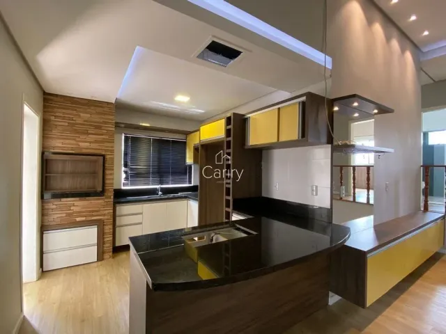 Casa com 4 dormitórios, foto 3