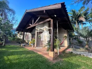 Casa com 3 dormitórios, foto 1