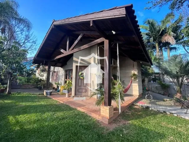 Casa com 3 dormitórios