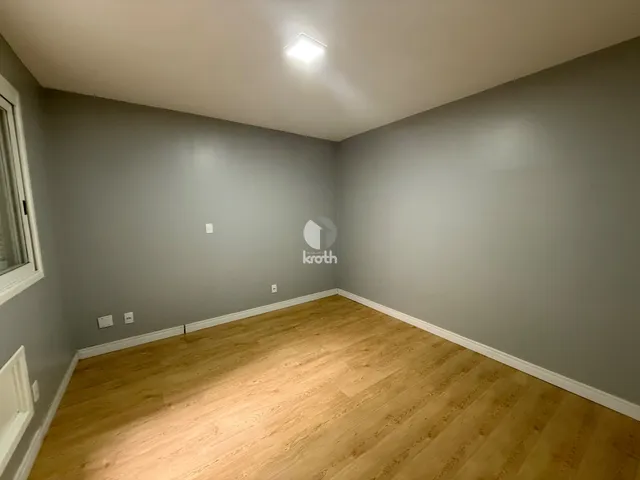 Apartamento com 2 dormitórios, foto 4