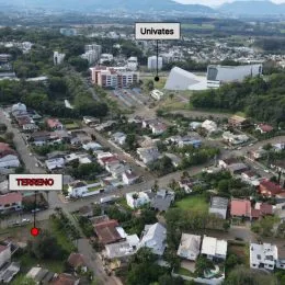 Vista aérea de uma área residencial em Lajeado, Brasil.