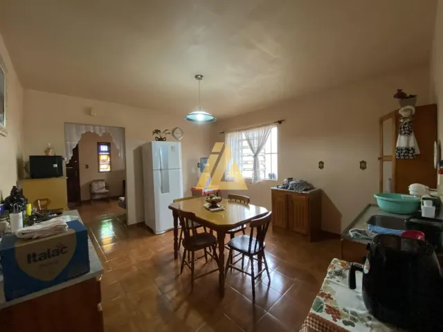 Casa com 3 dormitórios, foto 2