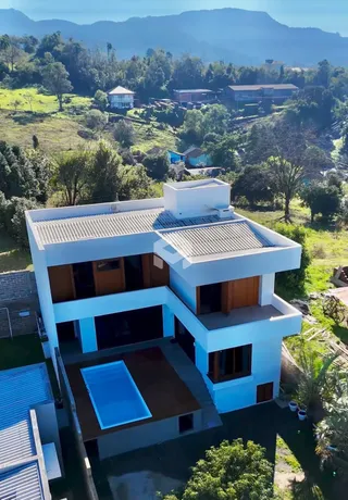 Casa com 3 dormitórios, foto 1