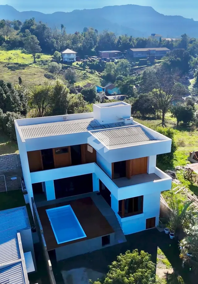 Casa com 3 dormitórios