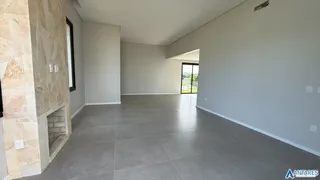 Casa com 3 dormitórios, foto 2