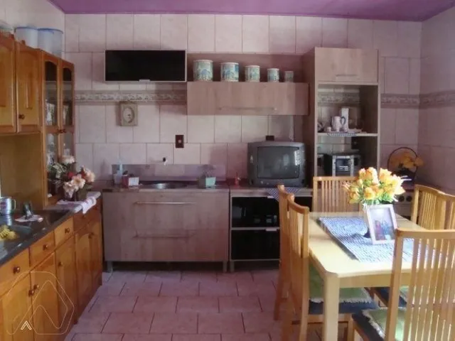 Casa com 4 dormitórios, foto 3