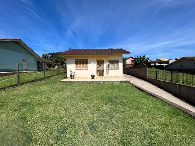 Casa com 4 dormitórios