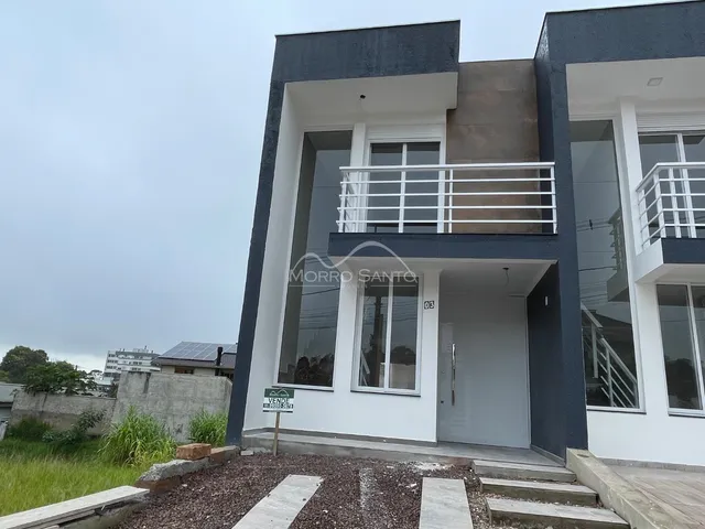 Sobrado com 2 dormitórios