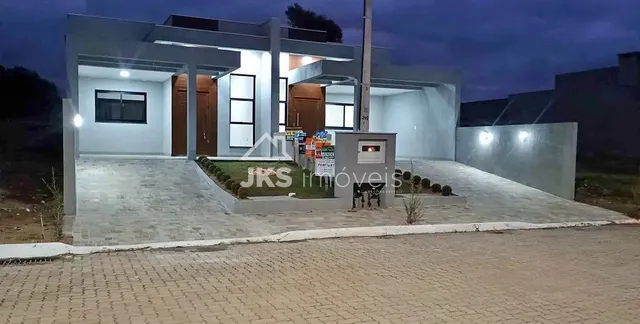 Casa geminada com 3 dormitórios