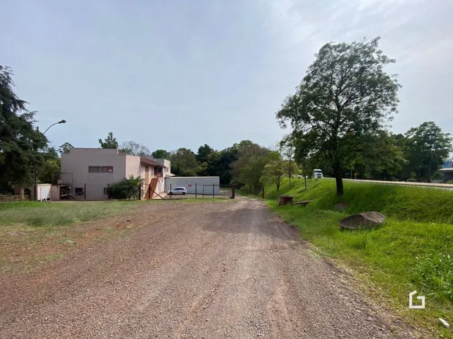 A foto mostra a fachada de uma propriedade em Lajeado, Brasil.