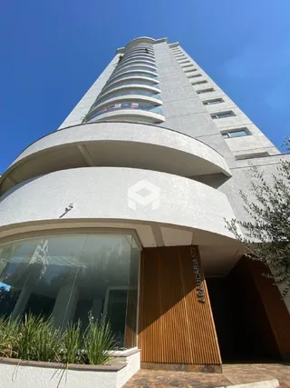 Apartamento com 3 dormitórios