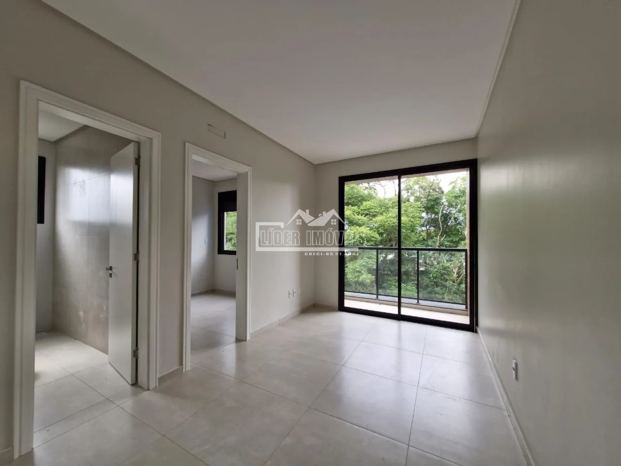 Apartamento com 2 dormitórios, foto 1