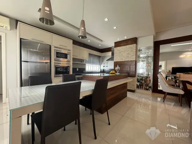 Casa com 5 dormitórios, foto 5