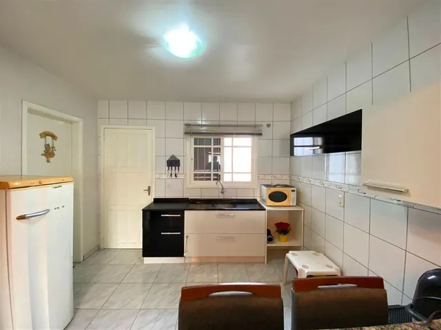 Casa com 2 dormitórios, foto 2