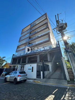 Fachada de um prédio residencial em Lajeado, Brasil.