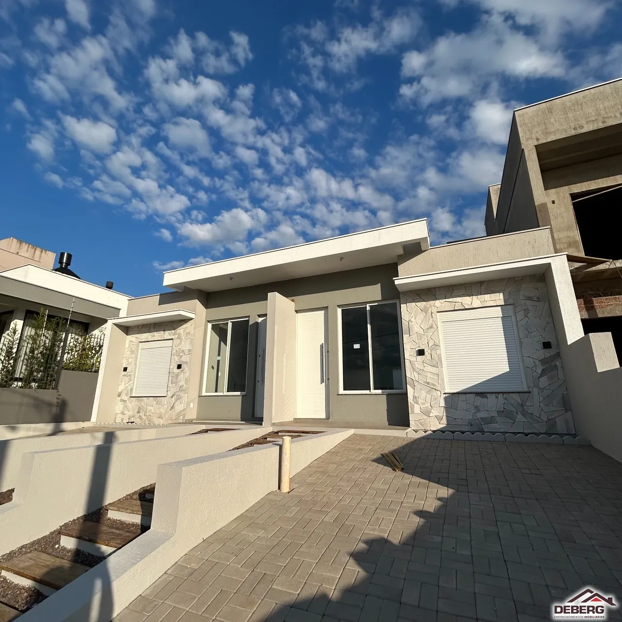 Casa geminada com 2 dormitórios, foto 1