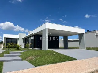 Casa com 3 dormitórios, foto 1