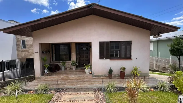 Casa com 3 dormitórios