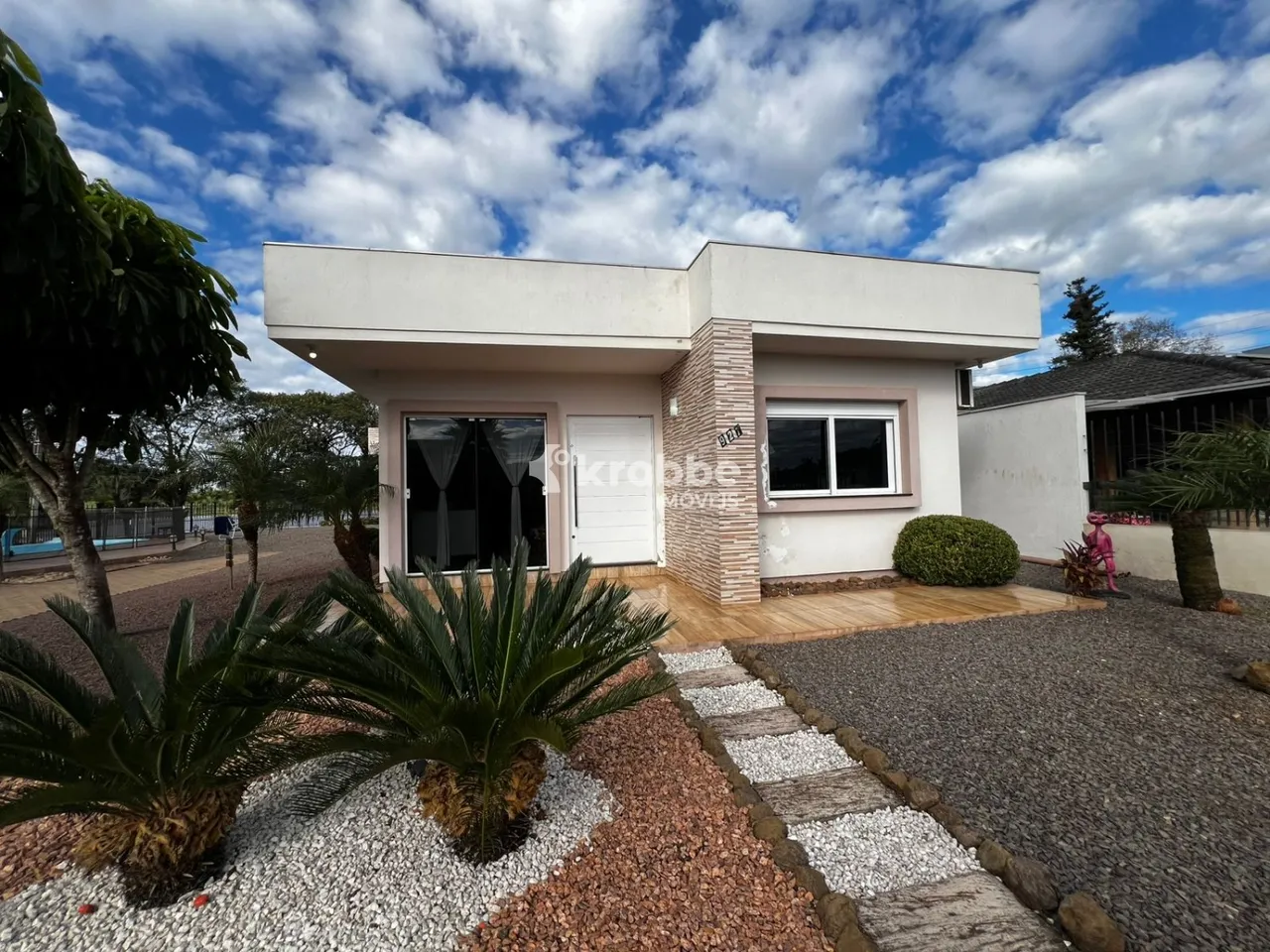 Casa com 3 dormitórios, foto 1