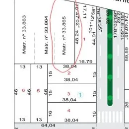 Planta baixa de um imóvel mostrando a distribuição dos cômodos.