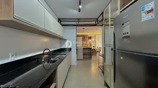 Apartamento com 2 dormitórios, foto 8