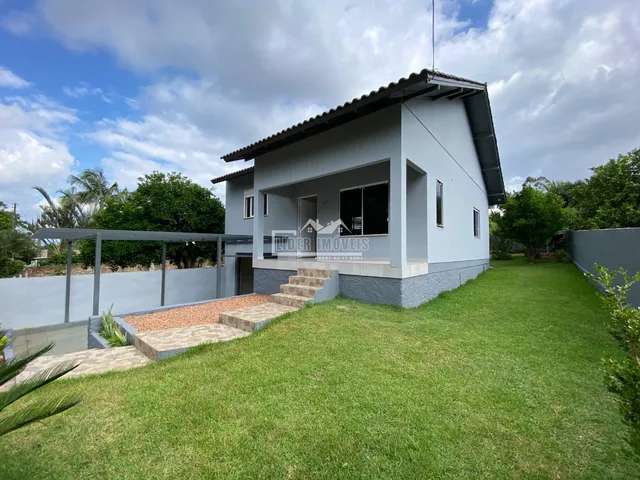 Casa com 2 dormitórios