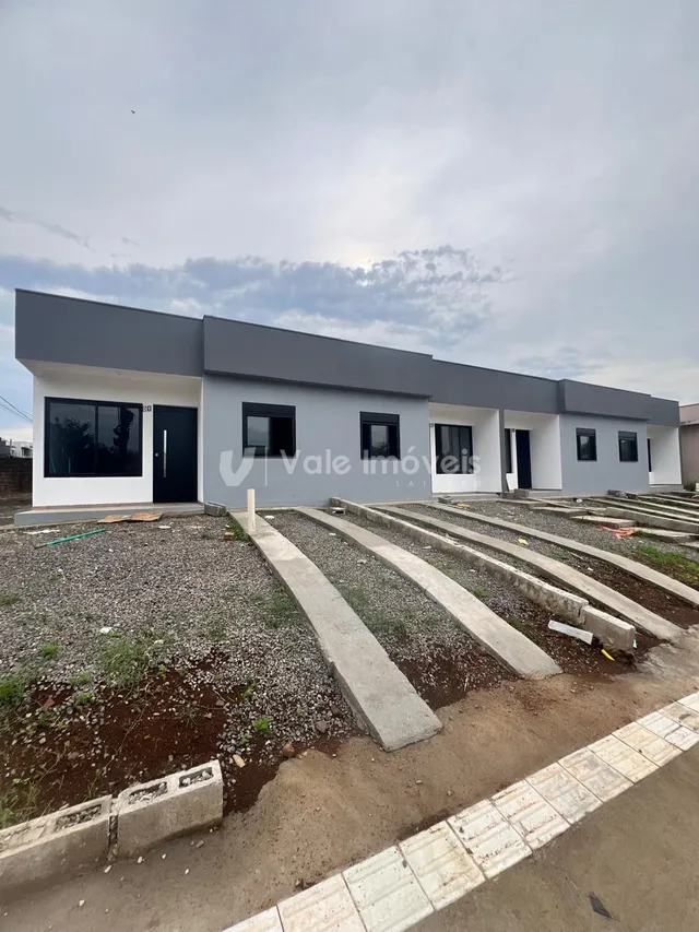 Casa geminada com 2 dormitórios, foto 2
