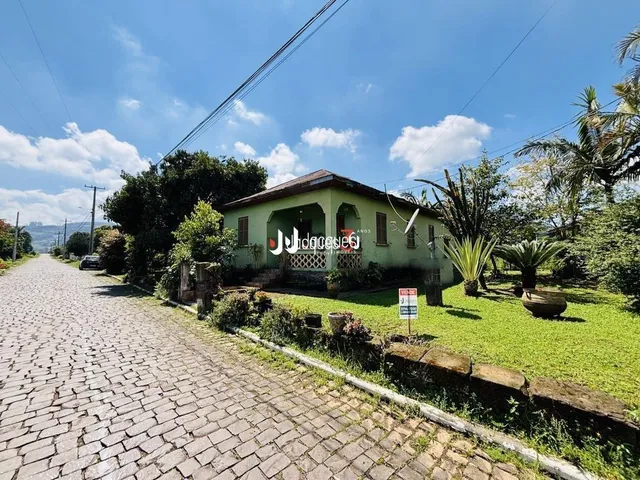 Área rural com 2 dormitórios