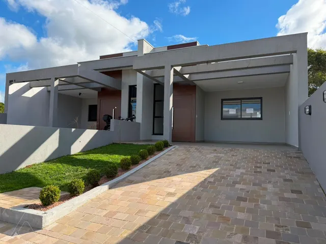 Casa geminada com 3 dormitórios