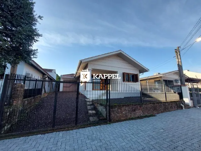 Casa com 2 dormitórios