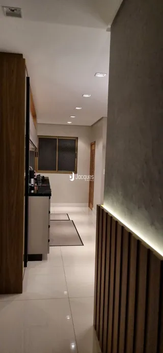 Hall de um apartamento moderno em Lajeado, Brasil.