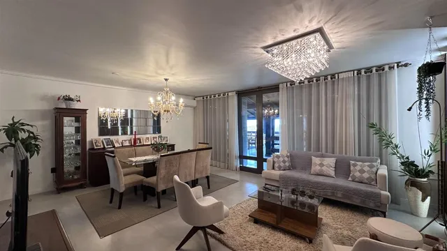 Casa com 5 dormitórios, foto 5