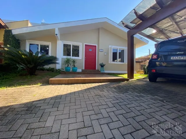 Casa com 3 dormitórios