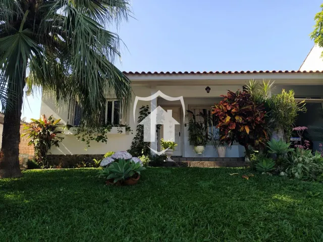 Casa com 3 dormitórios
