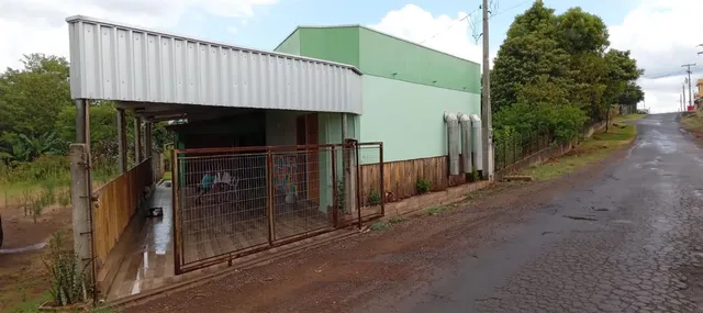 Casa com 2 dormitórios