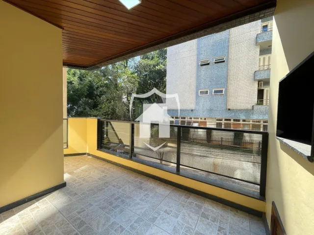 Apartamento com 3 dormitórios, foto 2