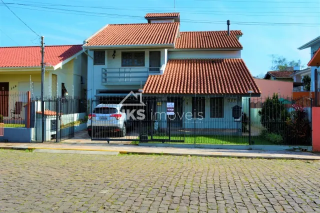 Casa com 3 dormitórios