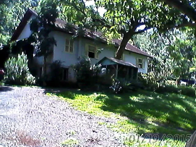 Área rural com 2 dormitórios