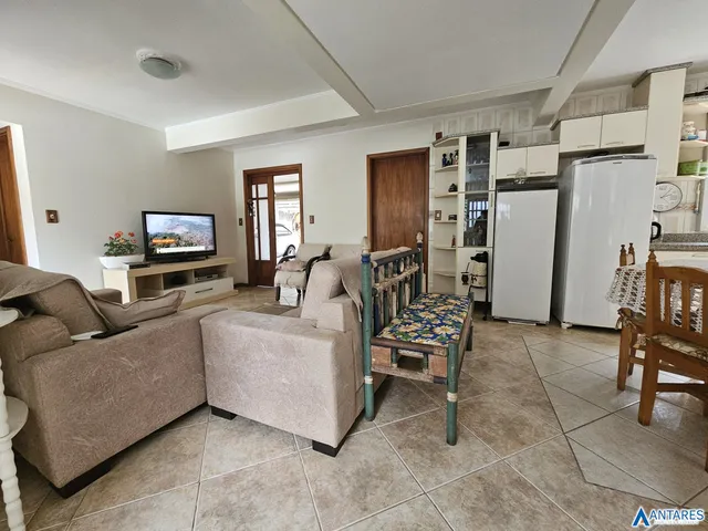 Casa com 4 dormitórios, foto 5