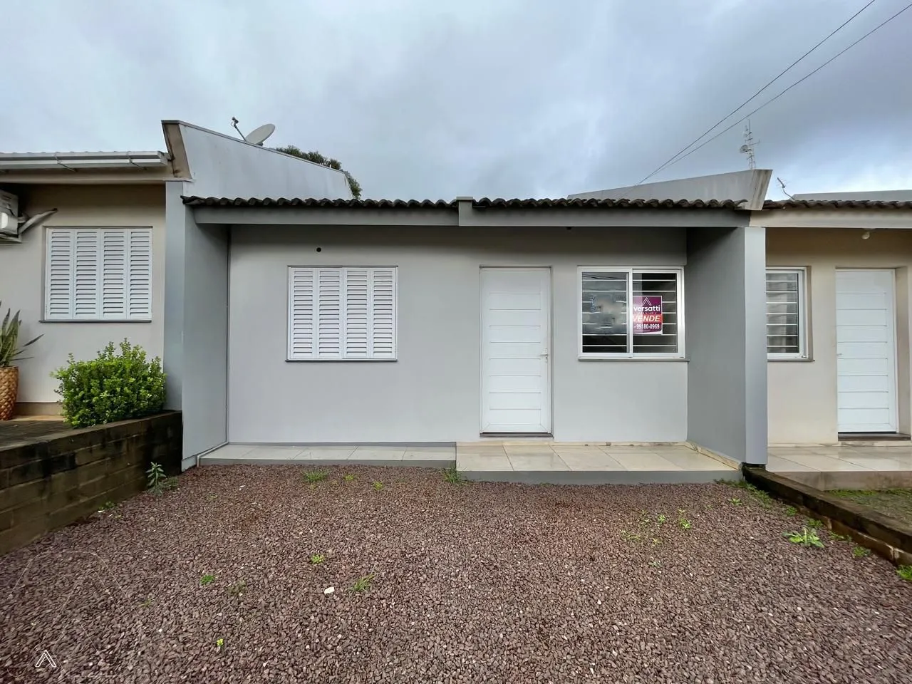 Casa geminada com 2 dormitórios, foto 1