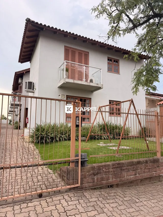 Sobrado com 2 dormitórios