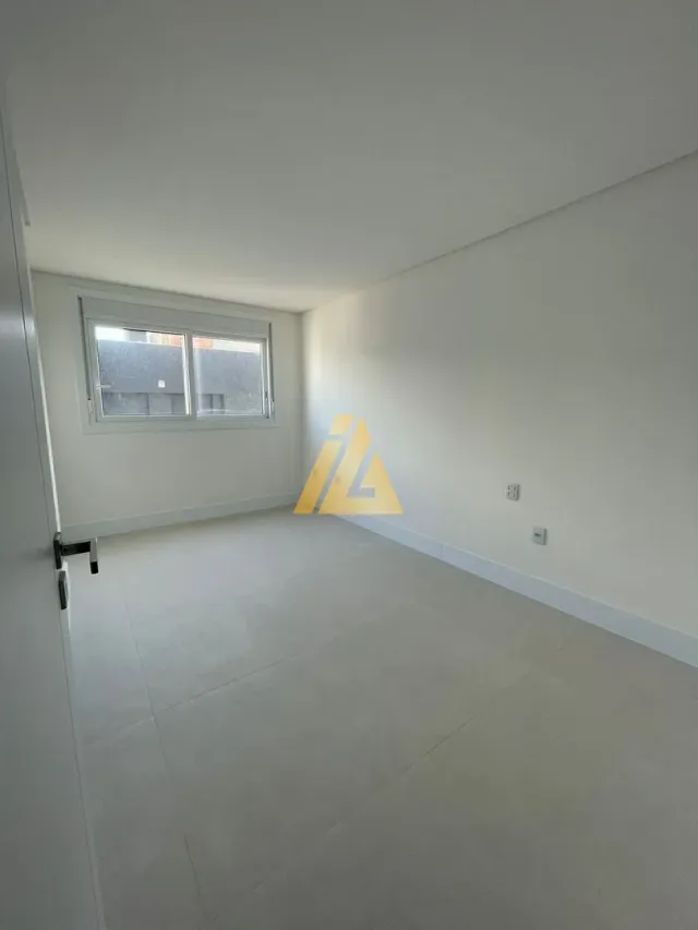 Apartamento com 3 dormitórios, foto 2