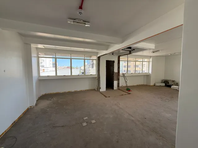 Sala comercial com 1 dormitório, foto 2